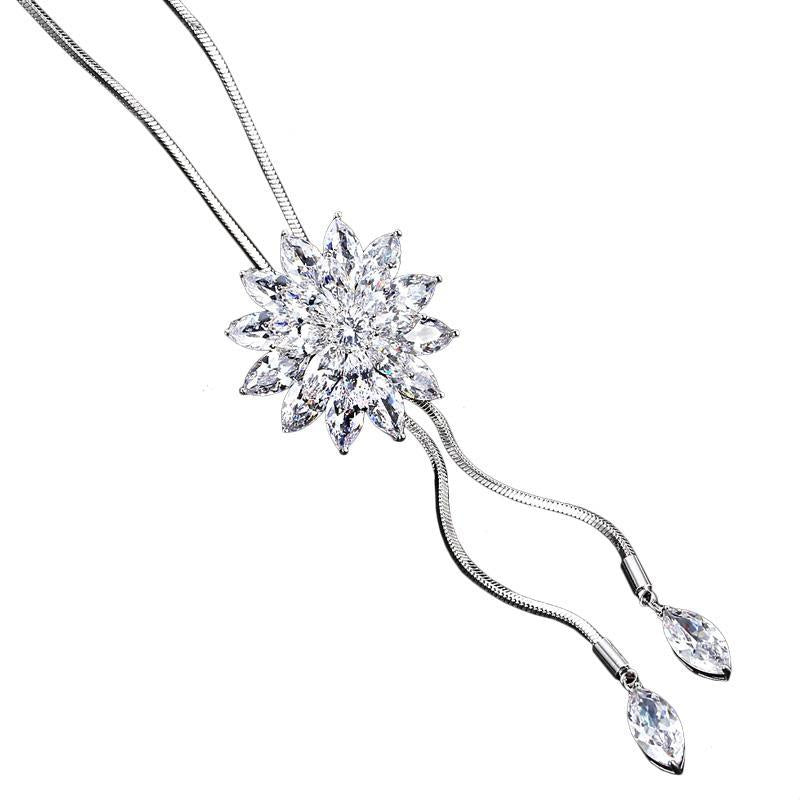 Colgante de cadena de suéter de copo de nieve de diamante de cristal al por mayor
